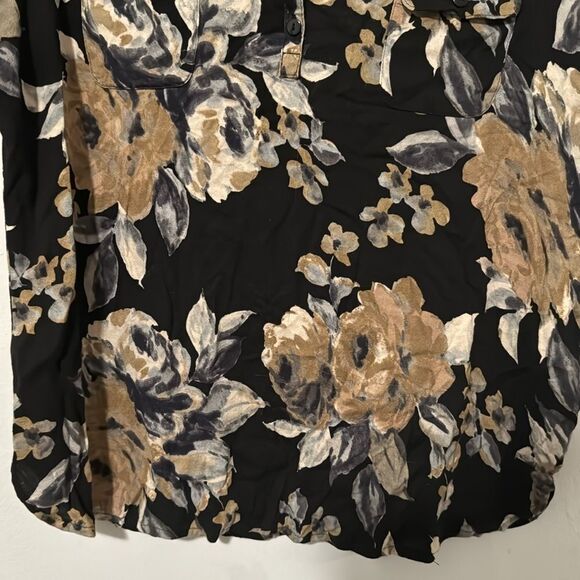 Croft & Barrow Lightweight Floral Pocket Blouse L - Picture 3 of 5